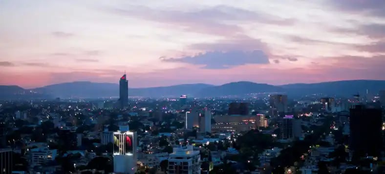 008_gdl